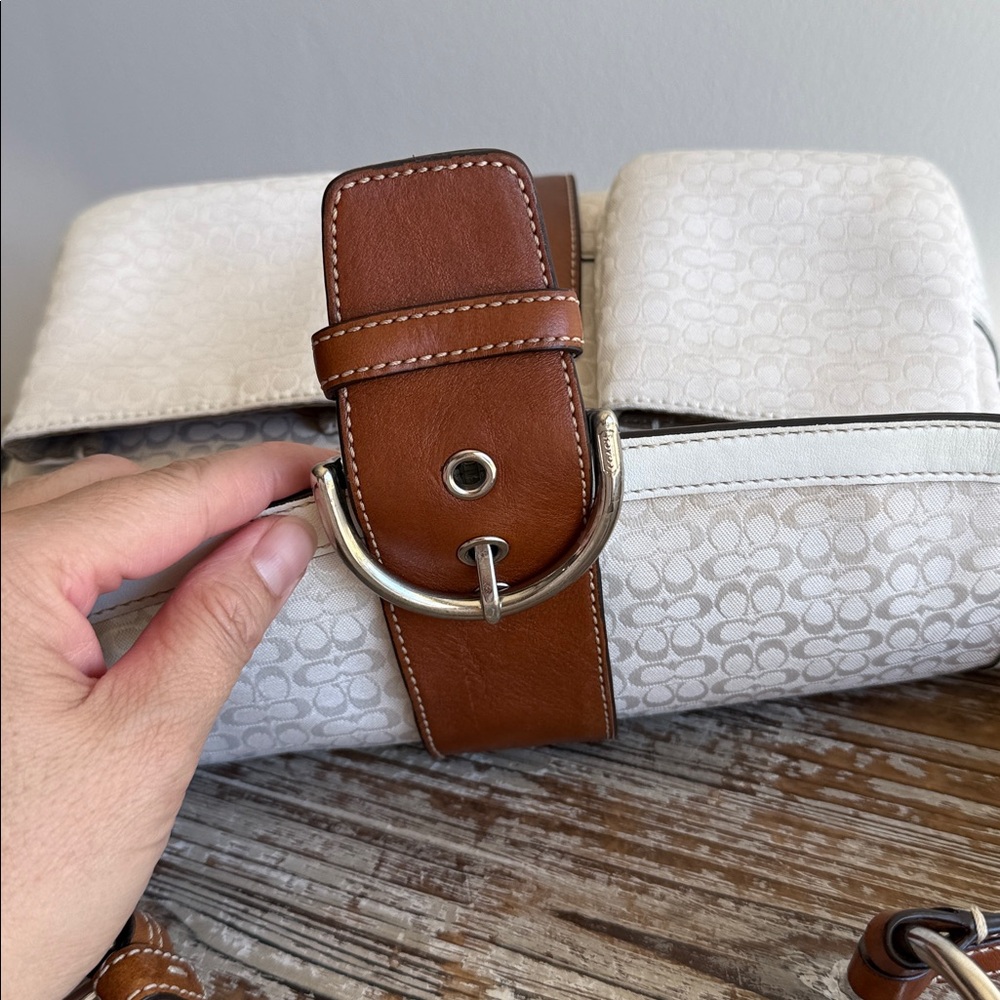Coach  Signature C
Soho Shoulder Bag - Picture 10 of 16